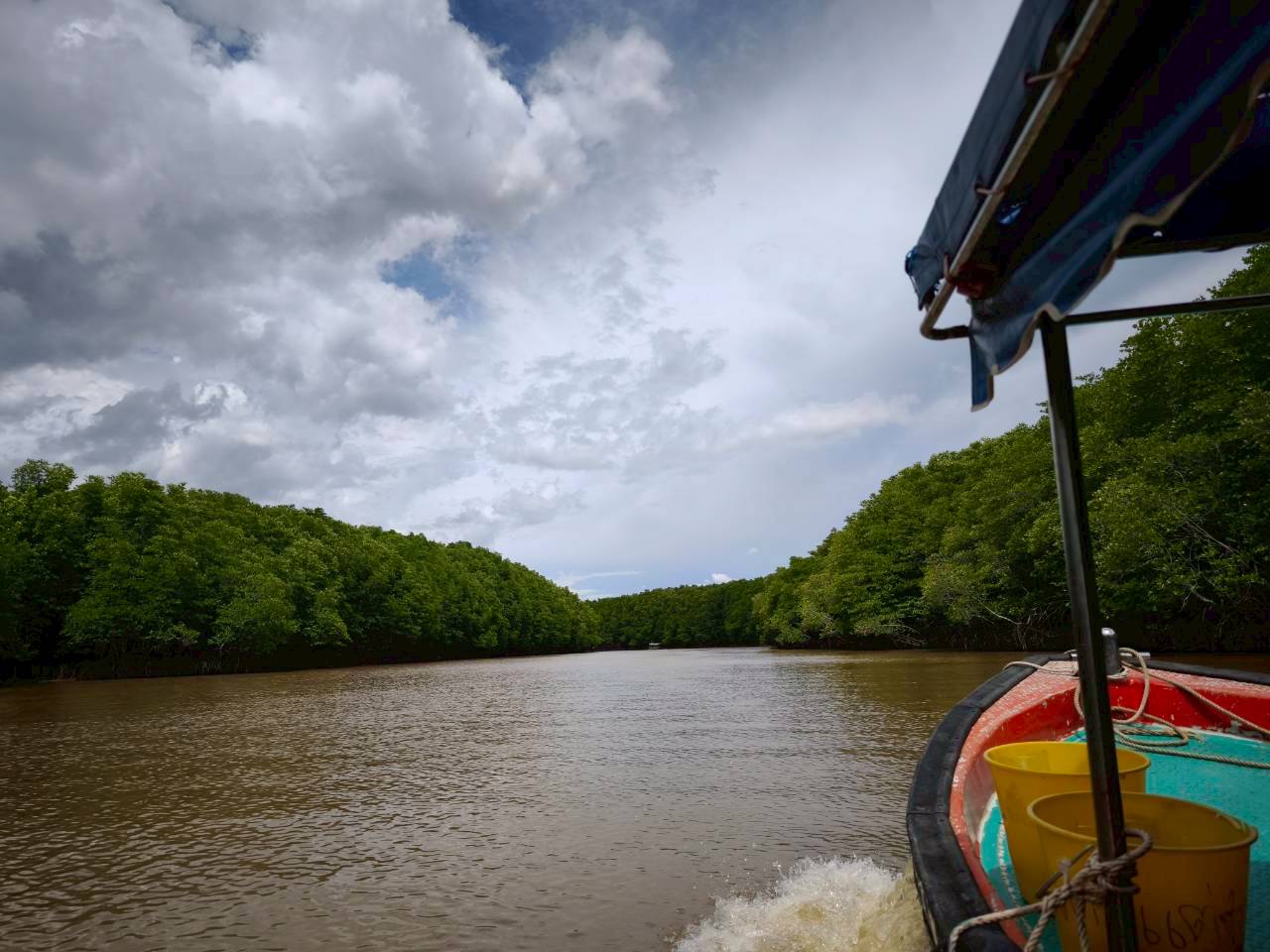 การล่องเรือ