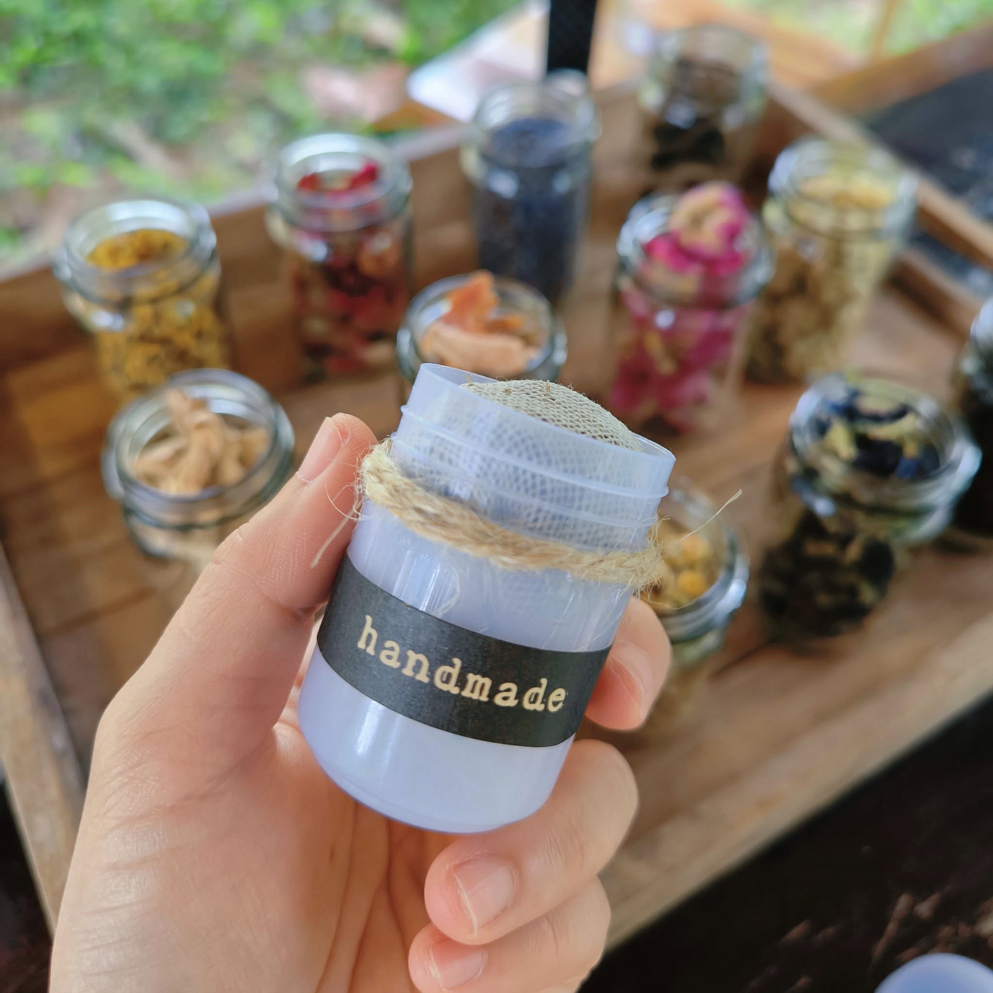 “ปรุงกลิ่นจากธรรมชาติ” Herbal Inhaler Workshop