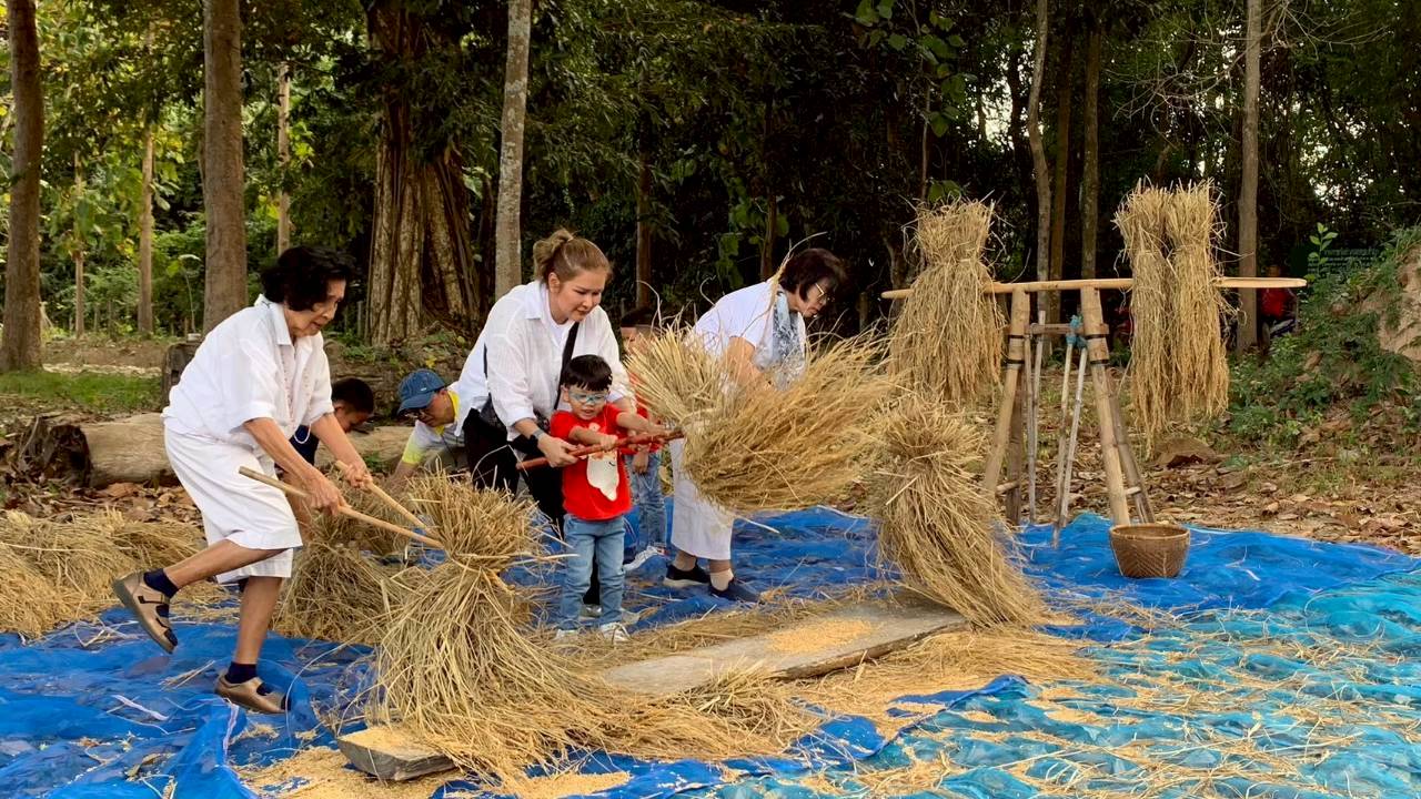 ภาพบรรยากาศ วิสาหกิจชุมชนท่องเที่ยวบ้านท่าลาด ลำดับที่ 3